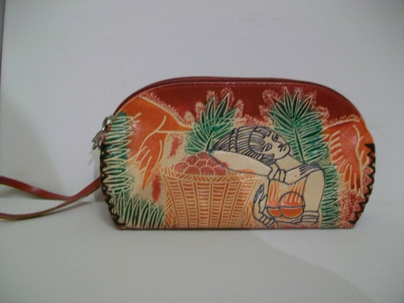 Pictorial Leather Purse, Small Bag, Roomy for Size, Two zipped ...