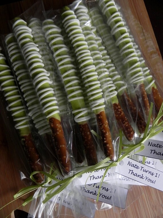 Chocolate Dipped Pretzels 12 WEDDING Favors/BABY SHOWER