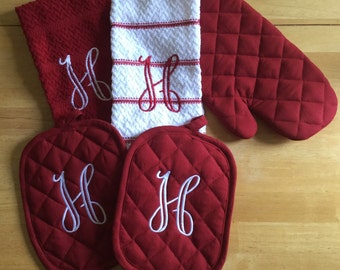 Five Piece Towel & Hot Pad Kitchen Set