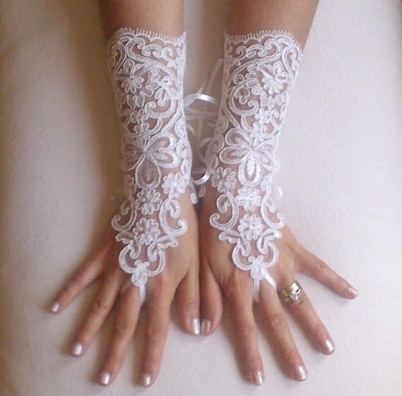 ivory Wedding gloves free ship bridal lace fingerless french lace arm warmers mittens cuff gauntlets fingerloop, Long lace glove rustic