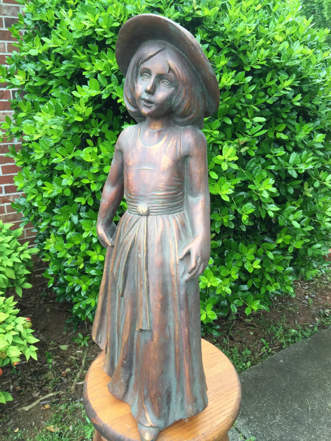 Vintage Statues Little Girl Home Decor Gardening/Flower Garden