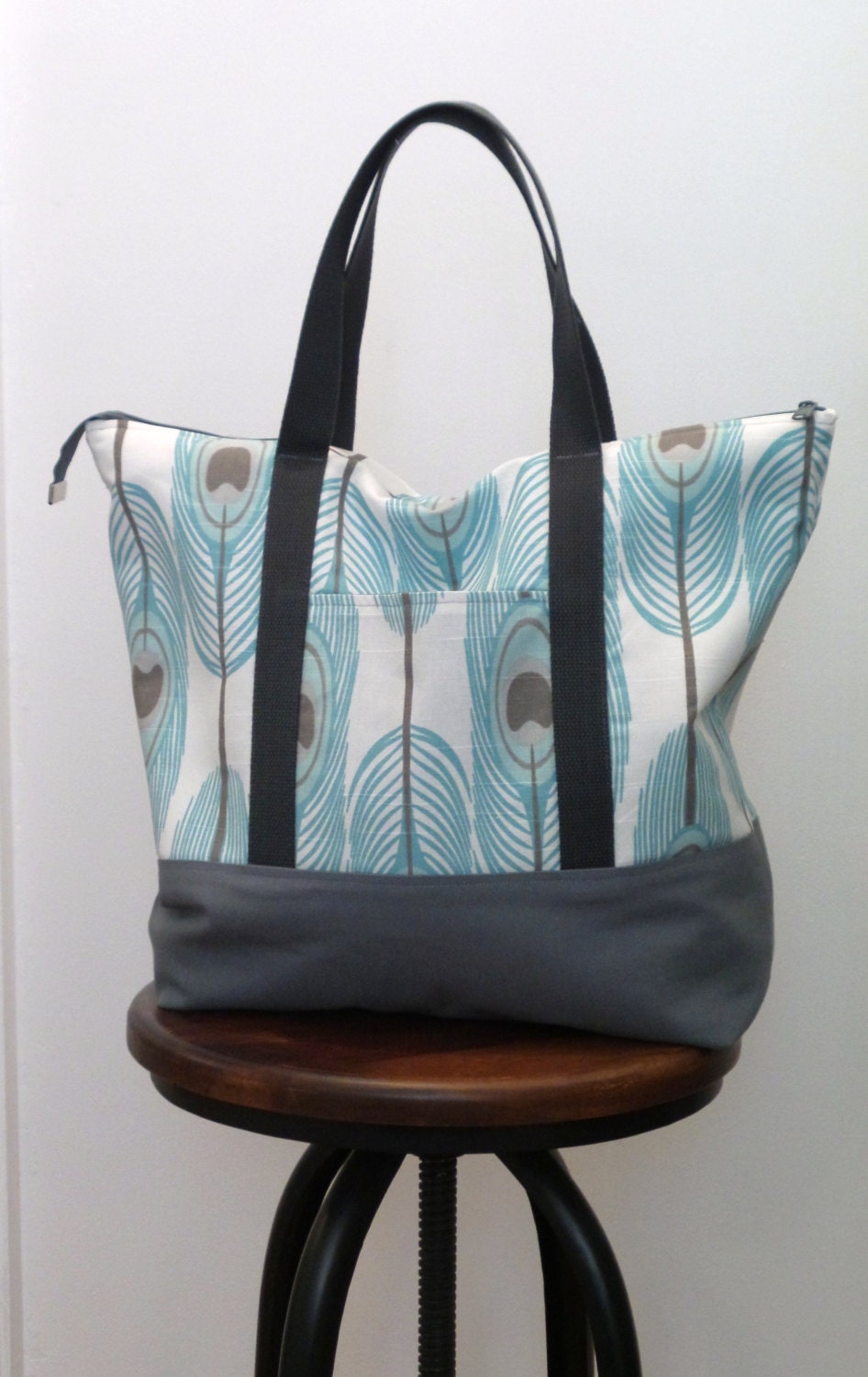 Zippered Travel Tote Bags | IUCN Water