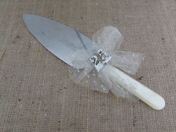 Vintage Treasure  Masters  25th Anniversary Cake  Knife  Sheffield