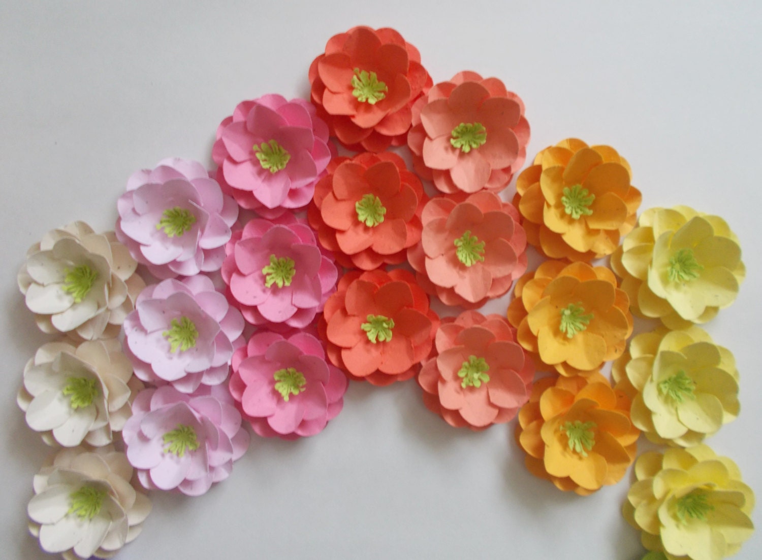 100 Paper Rose Wedding Favors - Plantable Seed Paper Flowers Embedded with Seeds - Pink, Orange and Yellow Roses