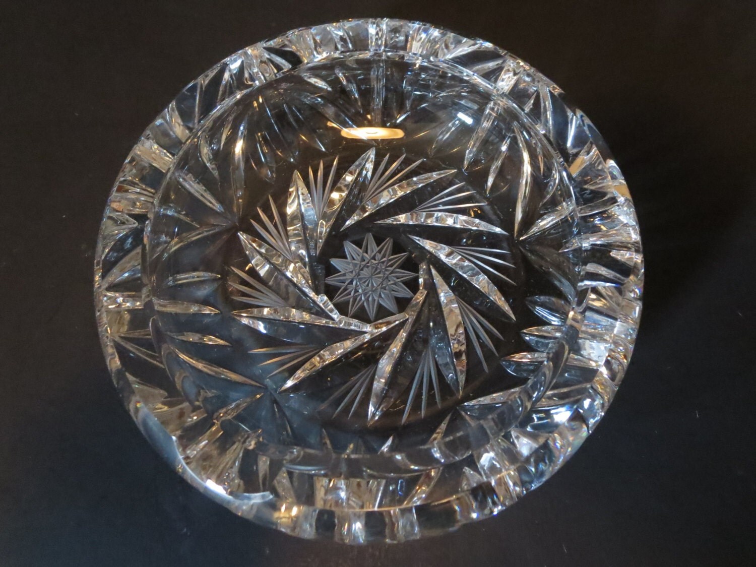 Vintage cut crystal ashtray / vintage pinwheel crystal ashtray