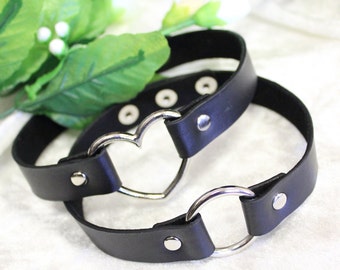 Black Goth Punk Enchanting Leather Rivet Heart O-Ring Choker Collar Necklace UK