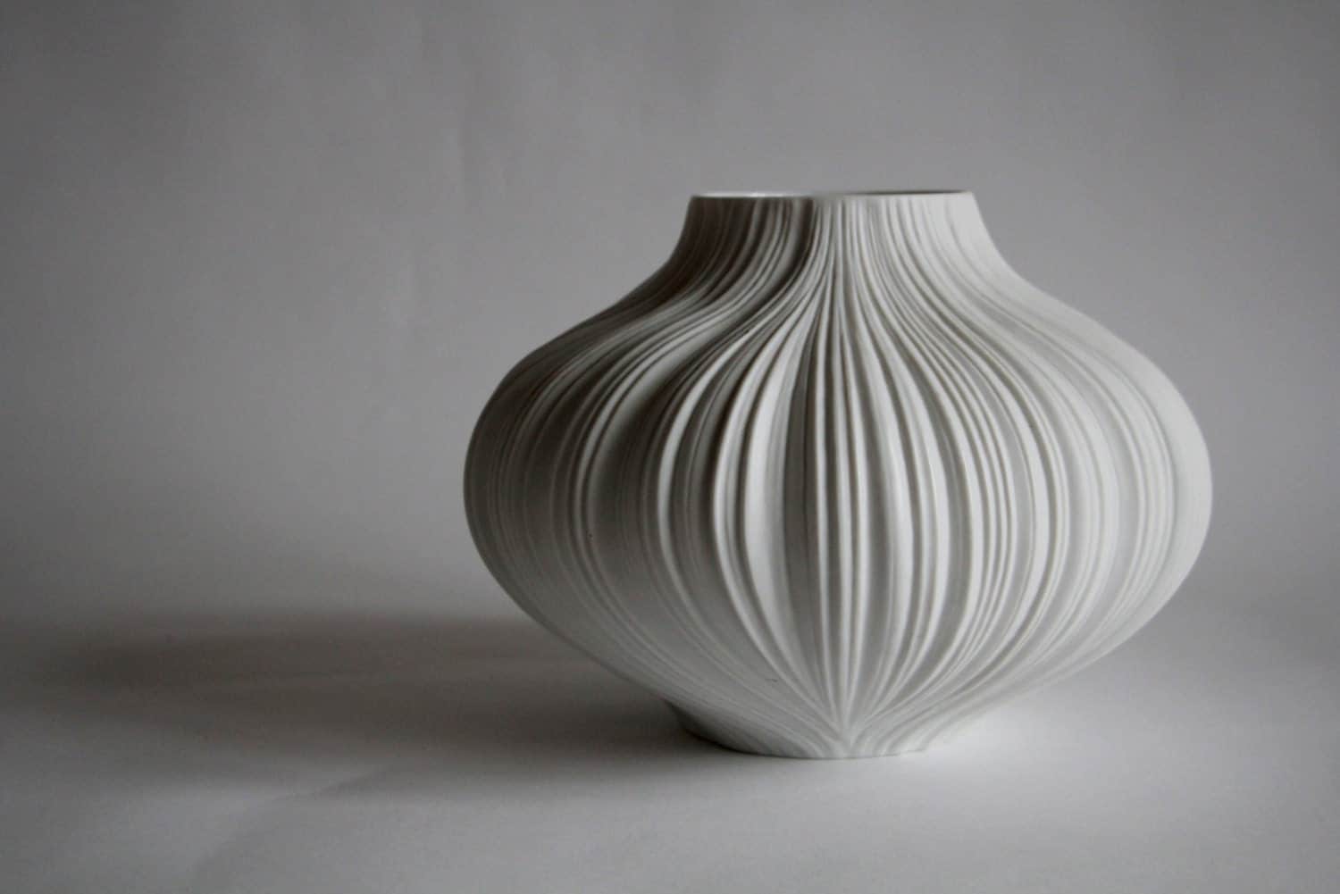 Vase Martin Freyer Rosenthal Studioline Germany biskuit