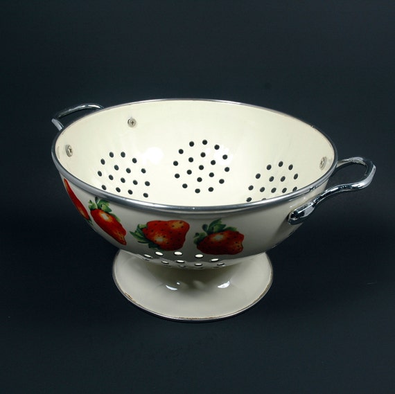 Vintage Strawberry Kitchen Colander