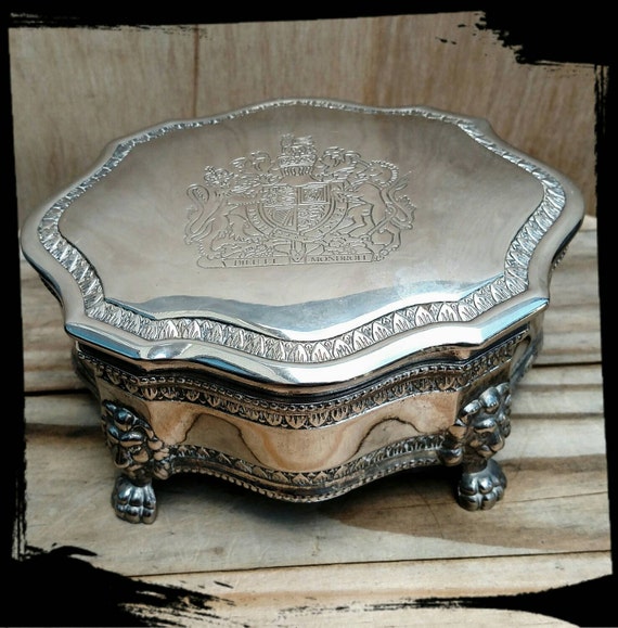 Vintage Jewelry Box / Silver Plated International Silver