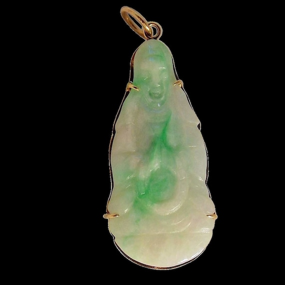 Carved Jade Kwan Yin 9K Jade Jadeite pendant by TJsvintagejewelry