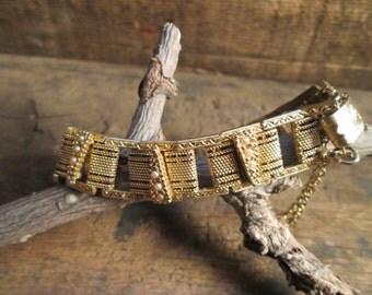 vintage gold tone faux seed pearl bracelet with chain