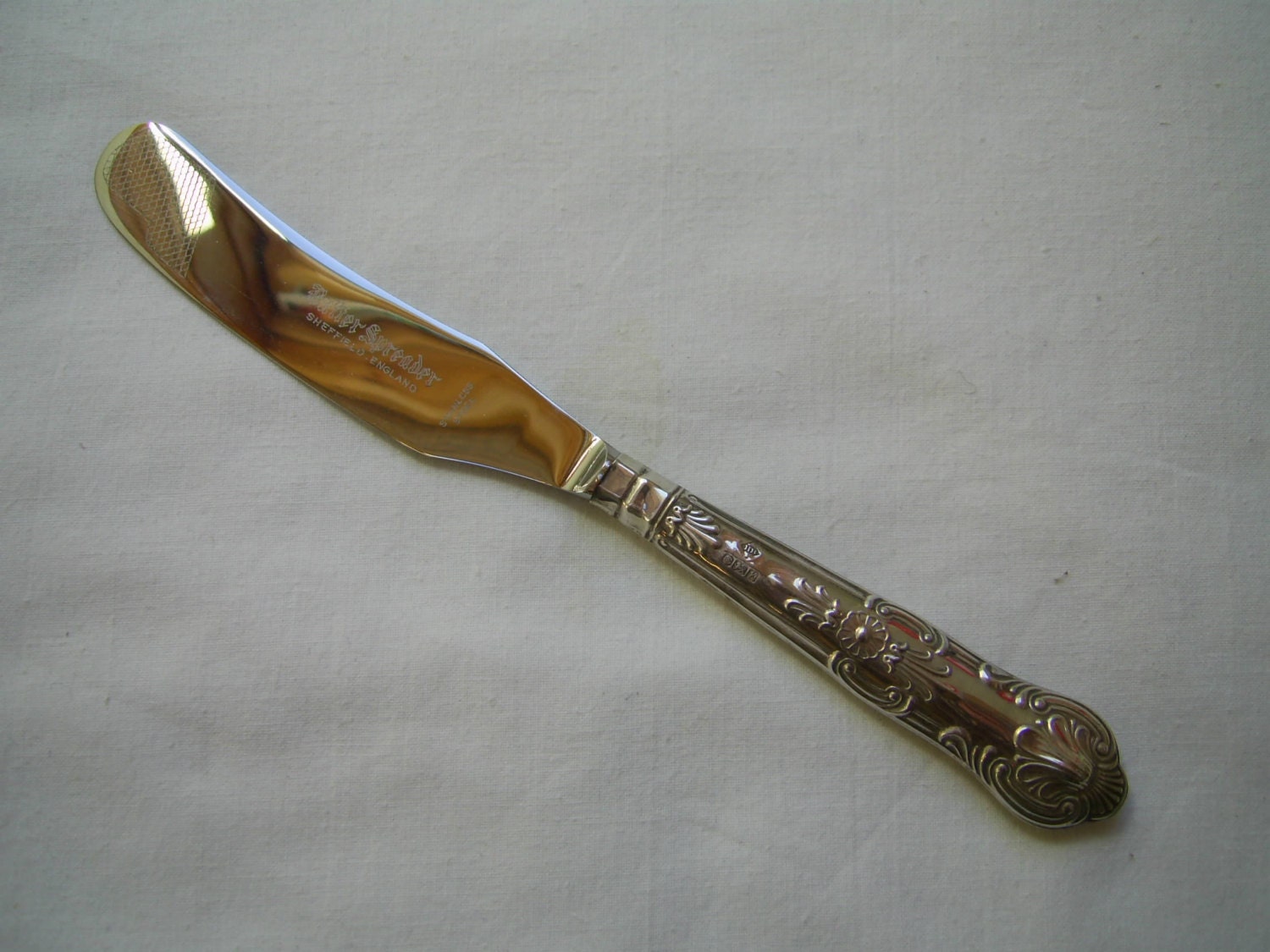 Vintage Kings Pattern SILVER handled BUTTER SPREADER Sheffield 1984