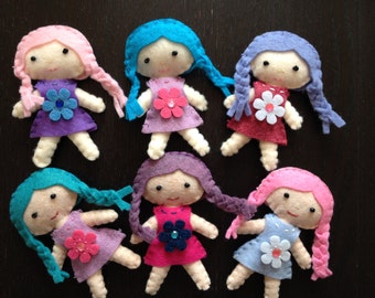 Lola Cutie Pocket Doll