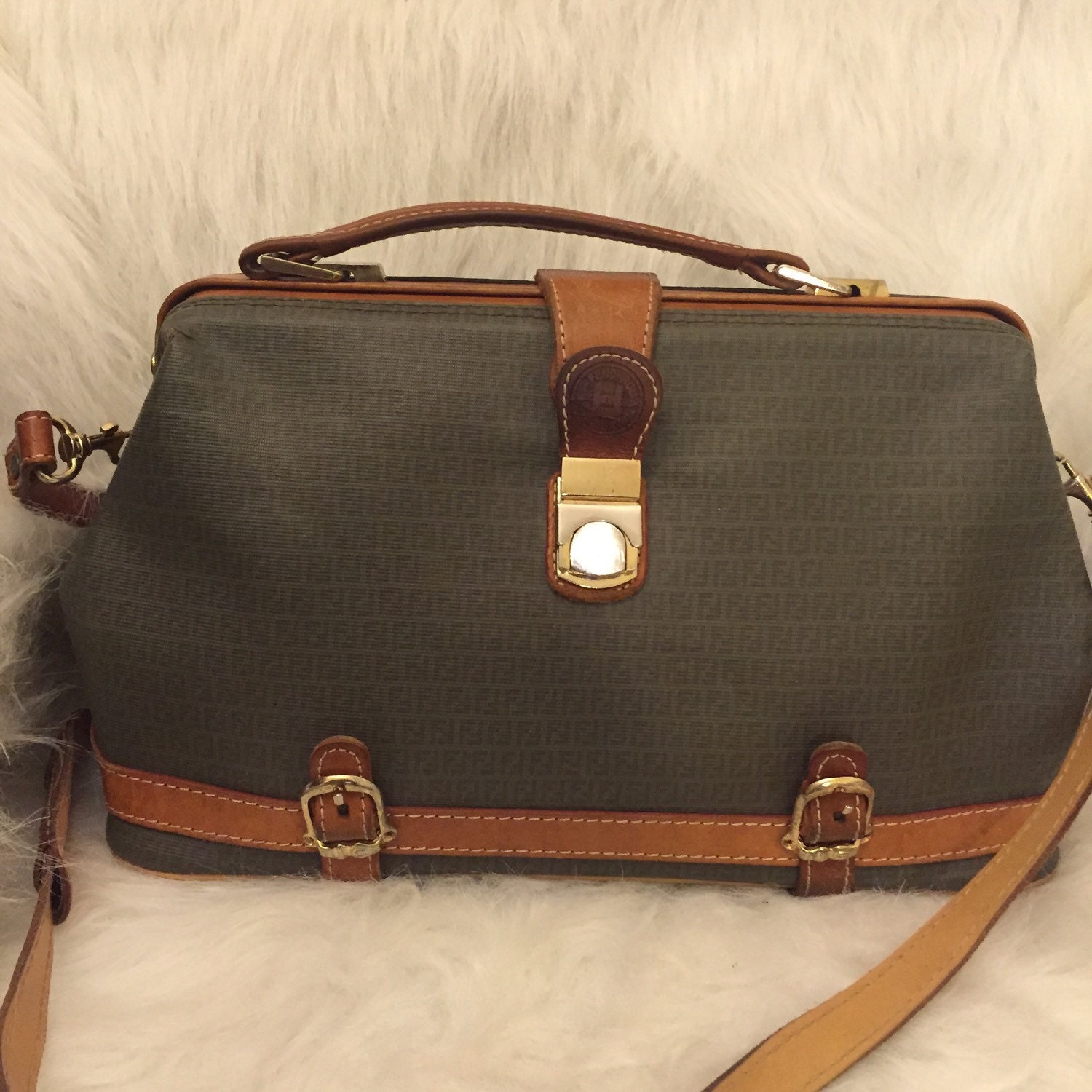 Vintage fendi shoulder bag top handle bag