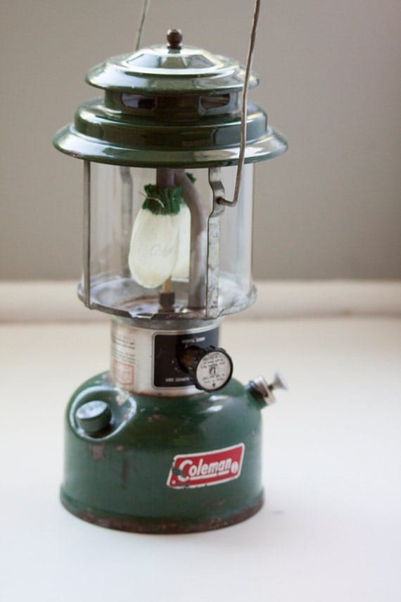 Working Coleman lantern model 220H manufactured in August of 1974