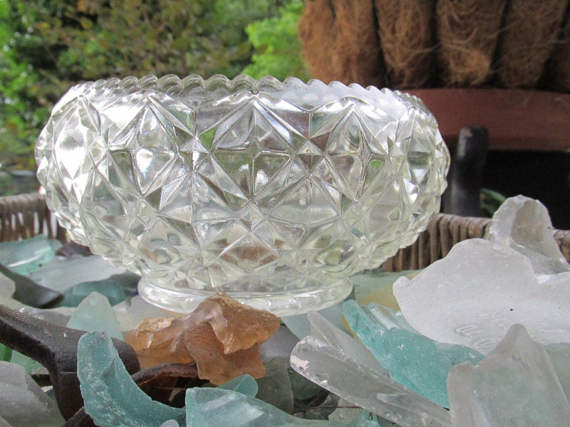 Depression Glass Diamond Point Bowl