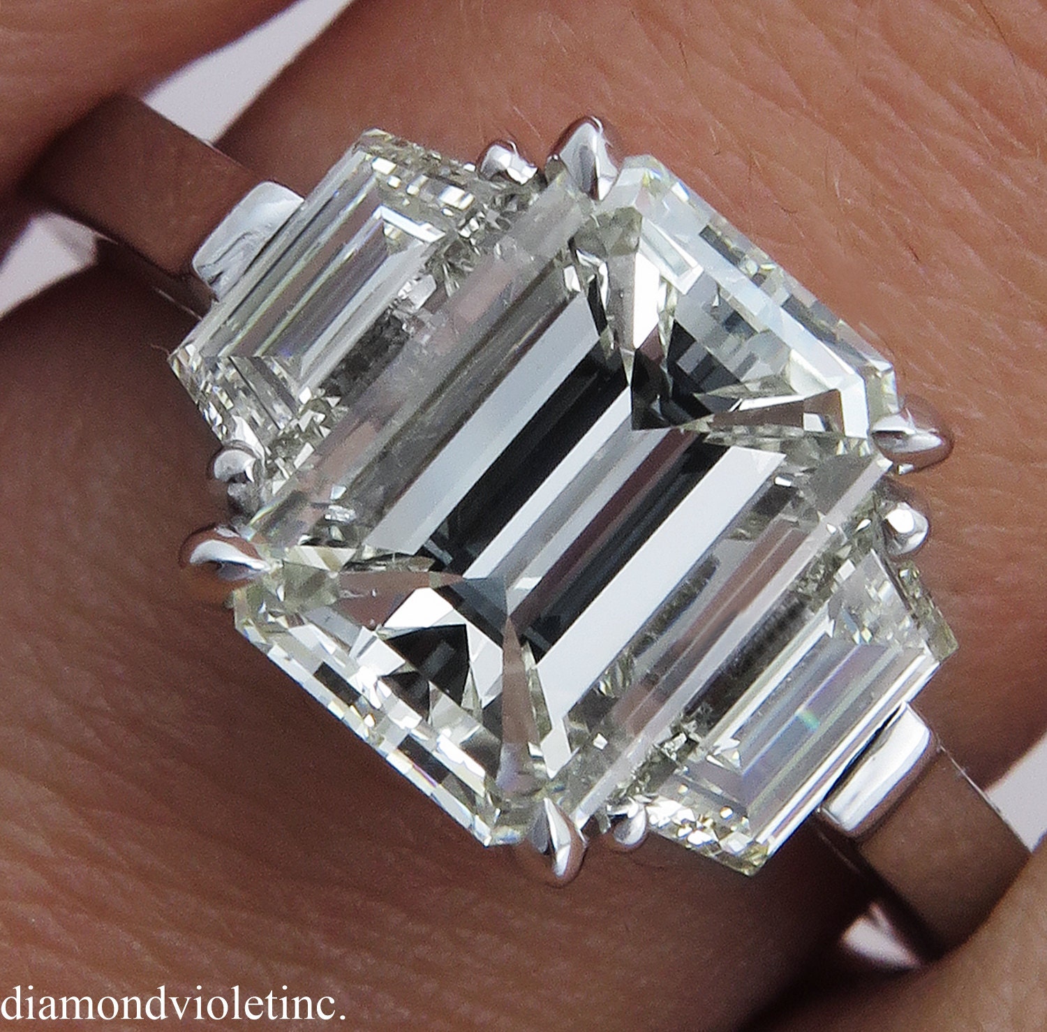 GIA 2.82ct Estate Vintage Emerald Cut Diamond Three Stone Engagement ...