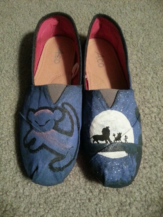 clarks lion king shoes