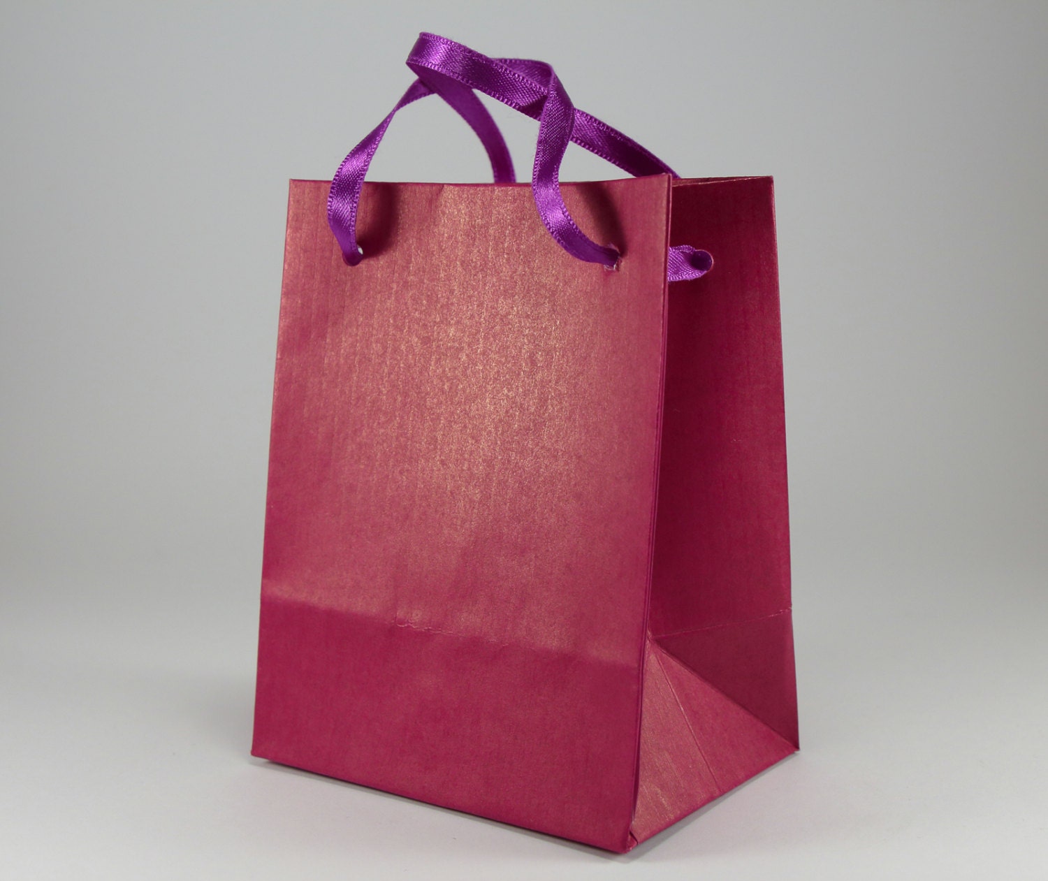 50 Purple Paper Gift Bags with Handles Extra by stoykaspaperie