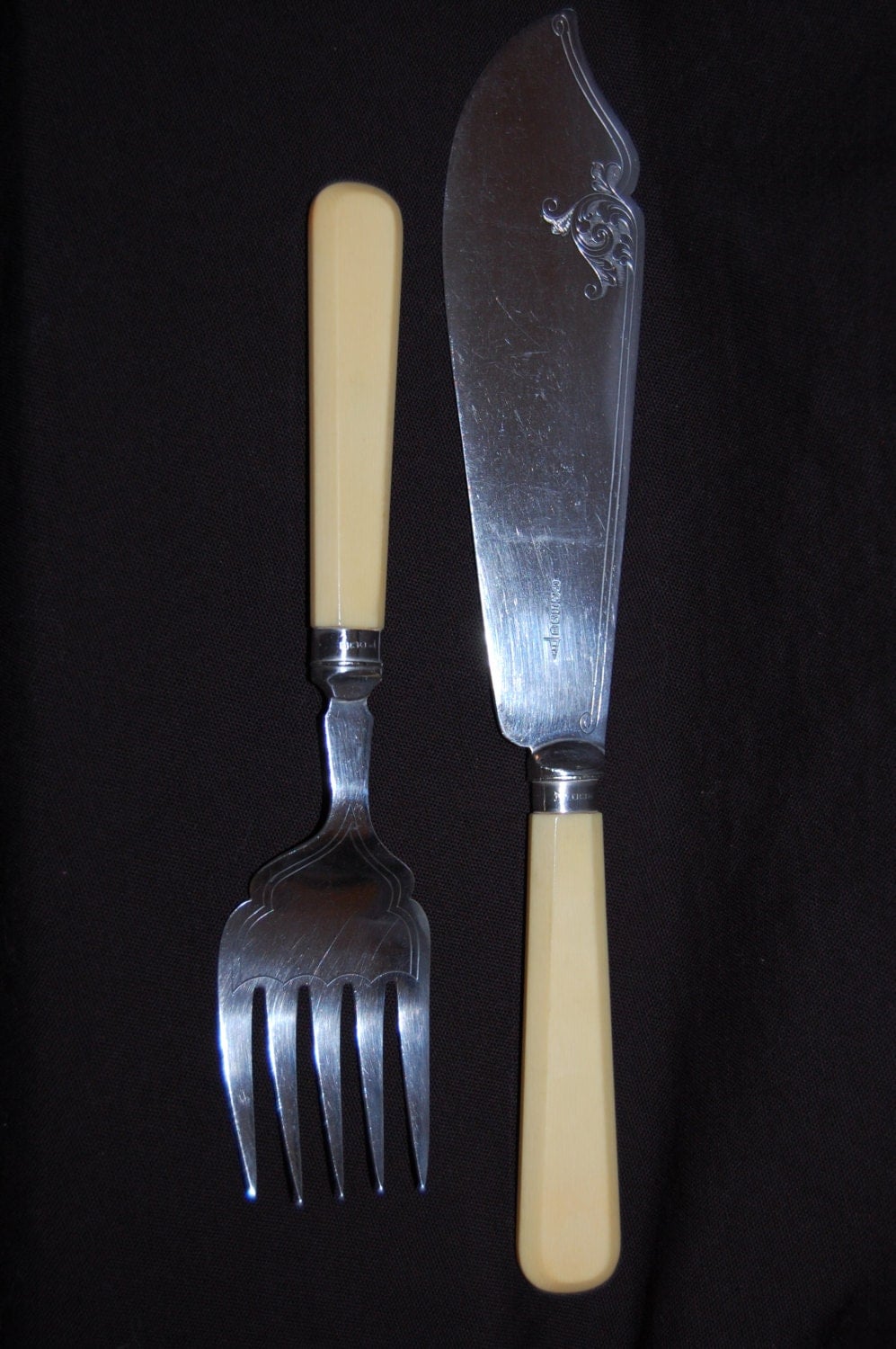 Early 1900’s Sheffield English Silver .925 Bakelite Handled Fish