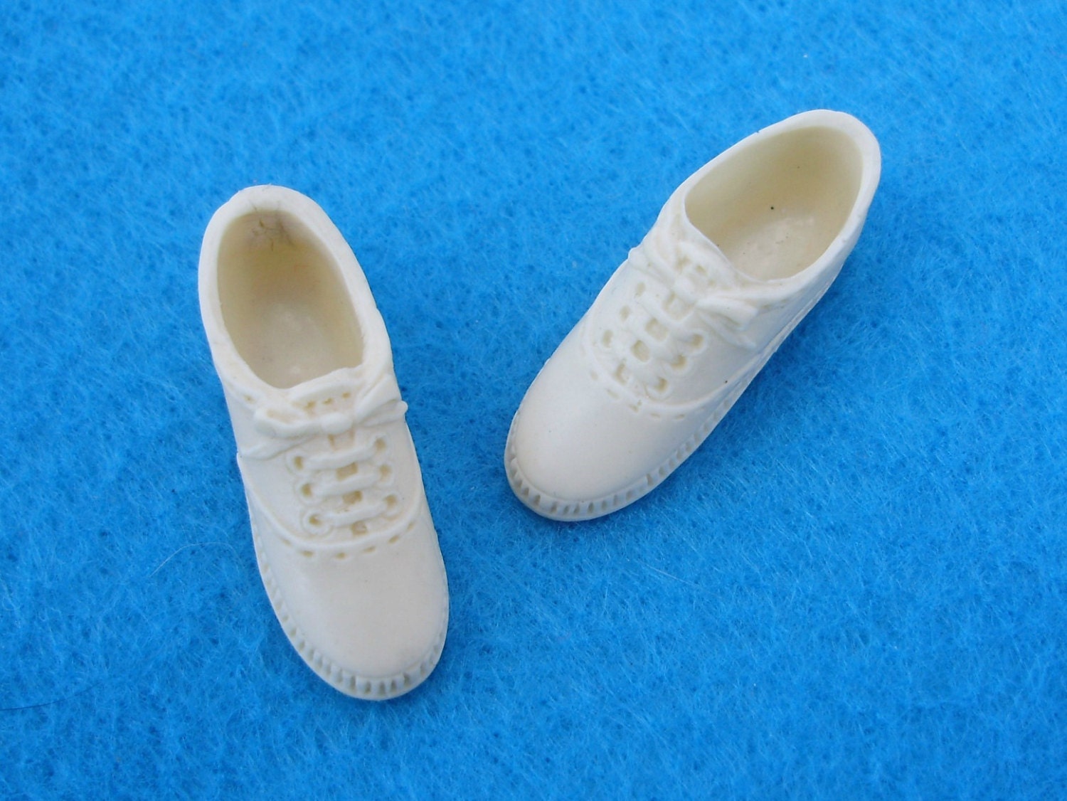 Vintage 60's Barbie White Japan Tennis Shoes 941 TENNIS