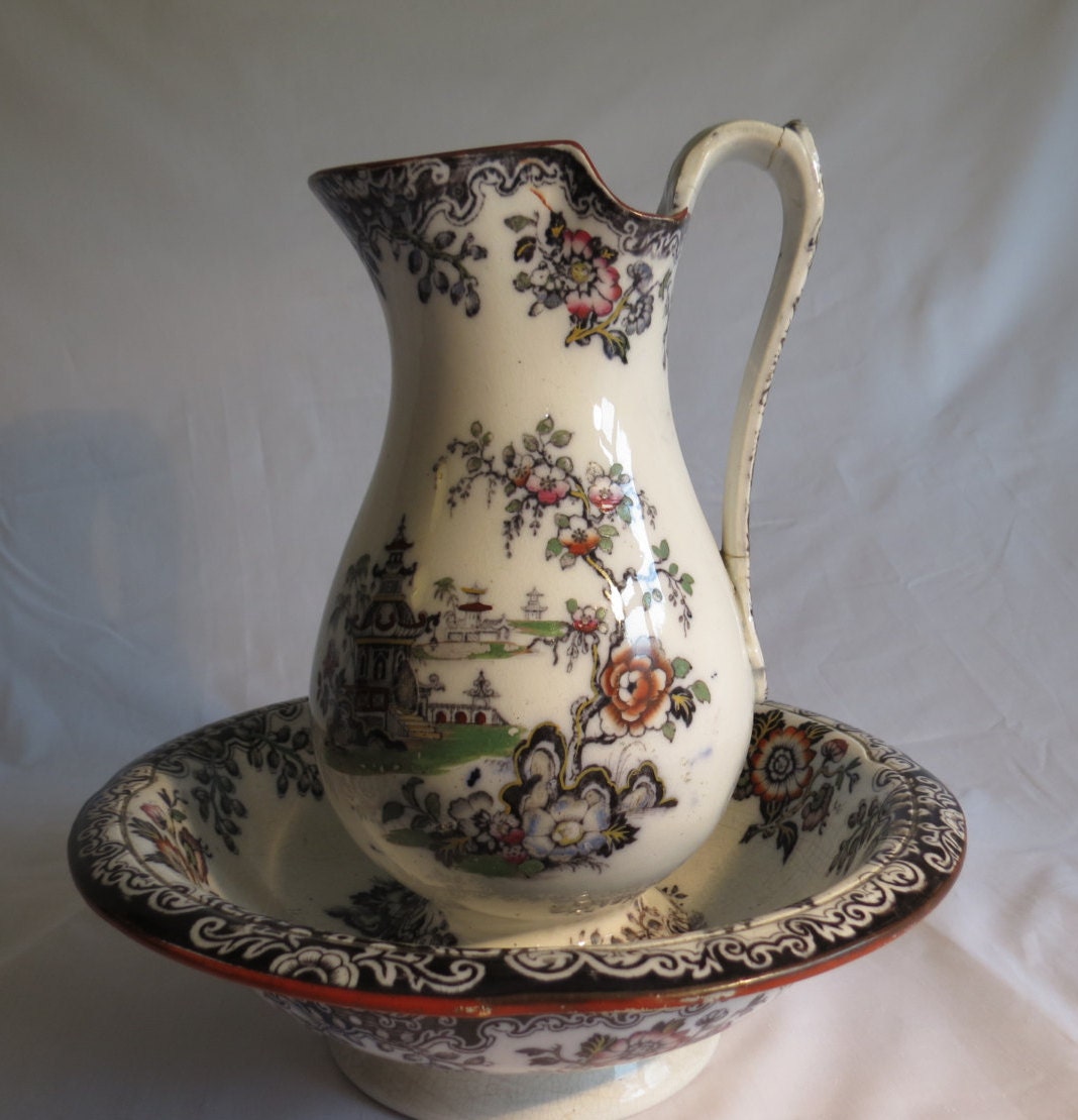 Victorian Jug and Wash Bowl c1890s Vintage by FattyandBaldy