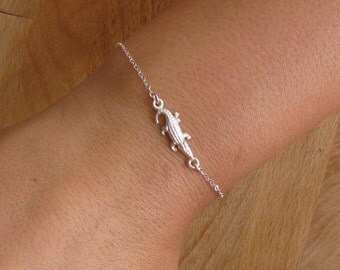 Silver bracelet, sterling silver bracelet, eternity bracelet, delicate silver bracelet, minimalist jewelry, gift for her