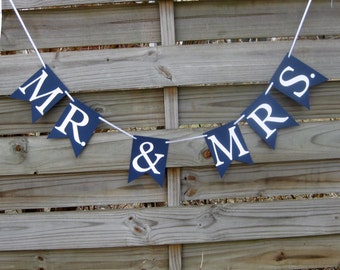 Mr & Mrs banner in Navy Blue and White - Mr and Mrs Wedding Sign and Photo Prop