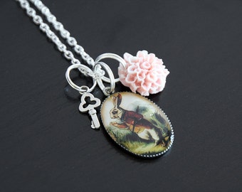 Collier Alice # 121 : Alice au pays des merveille, in wonderland, lewis carroll
