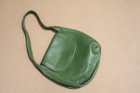 green coach hobo