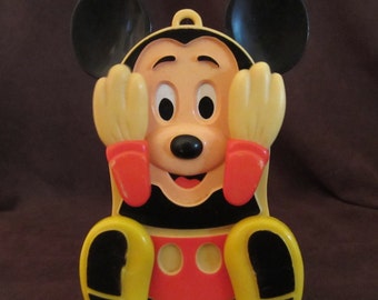 Items similar to vintage illco mickey mouse musical wind up peek a boo ...