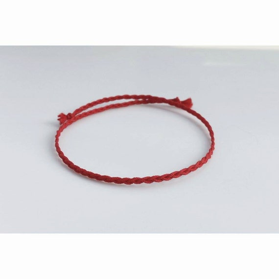 Red String Bracelet. Red String Kabbalah by bellaflowerjewelry
