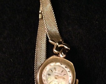 Vintage Baylor 10K Gold Filled 17 Jewel Swiss Made Ladies Wrist Watch