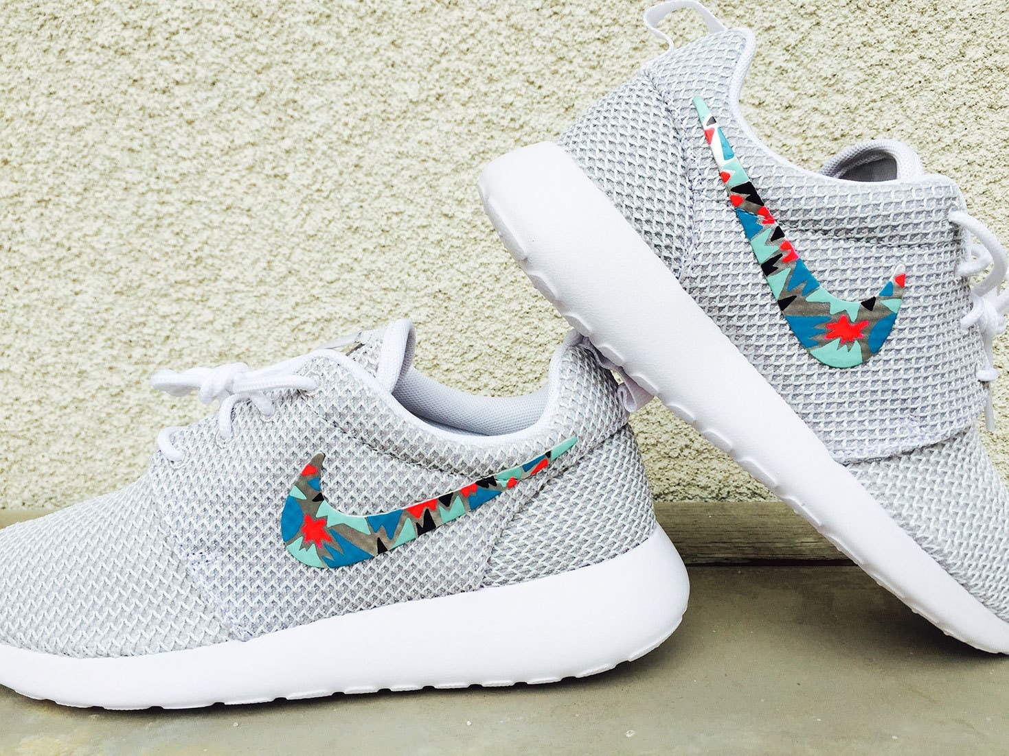 customize nike roshe womens