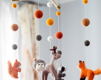 Needle Felted Baby Mobile, Forest animals, Woodland Baby Crib Mobile, Nursery Decor, Baby Shower Gift