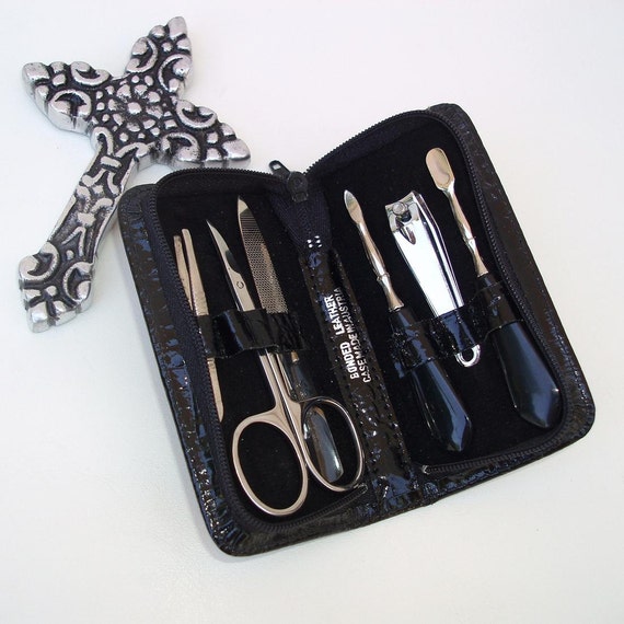 Vintage Leather Vanity Kit Travel Manicure Set by WhimzyThyme