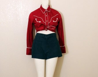 70's High-Waisted Denim Jean Shorts, size Large