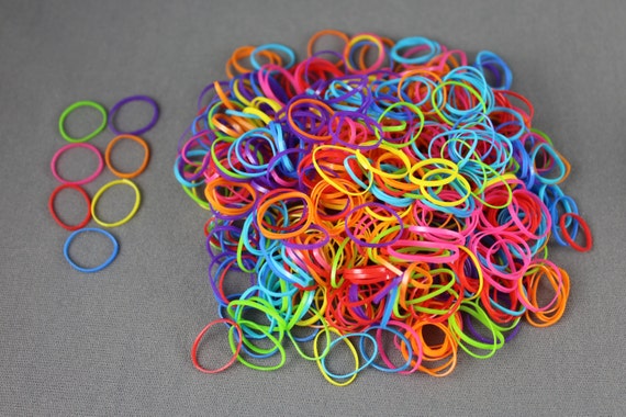 Multi Color Pack Of 500 Small Tiny Little Hair Ties Ponytail