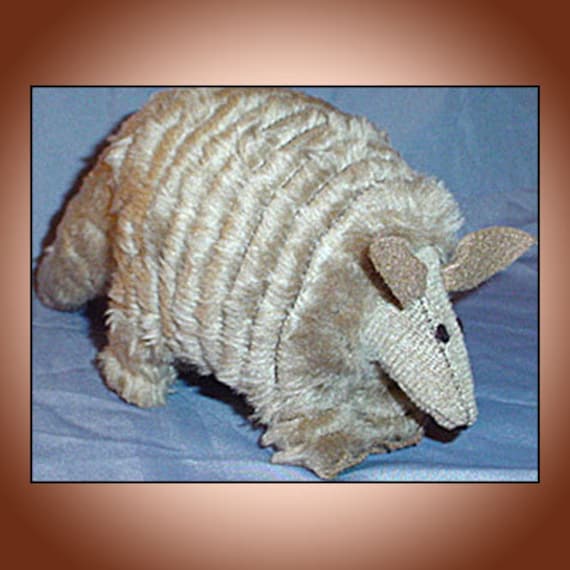 armadillo stuffed animal