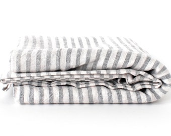 Linen beach blanket / hammam towel
