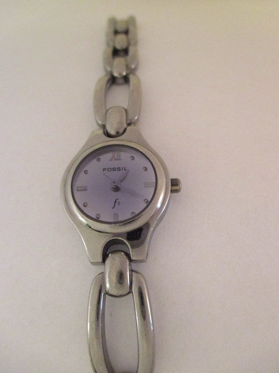 Ladies Fossil F2 Silver-tone Watch. Item:W818394