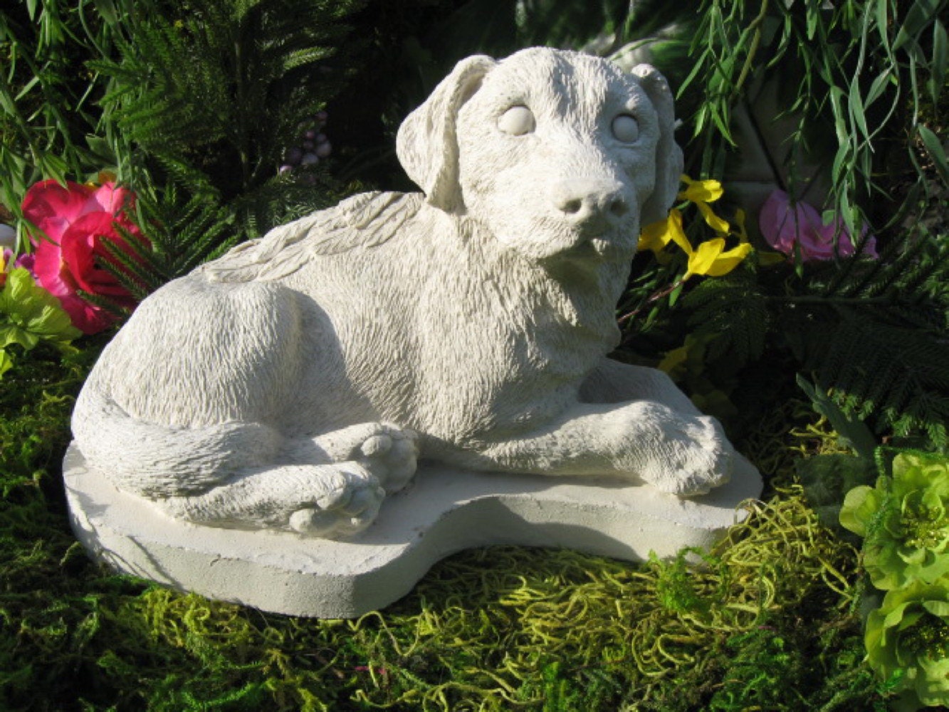 labrador angel statue