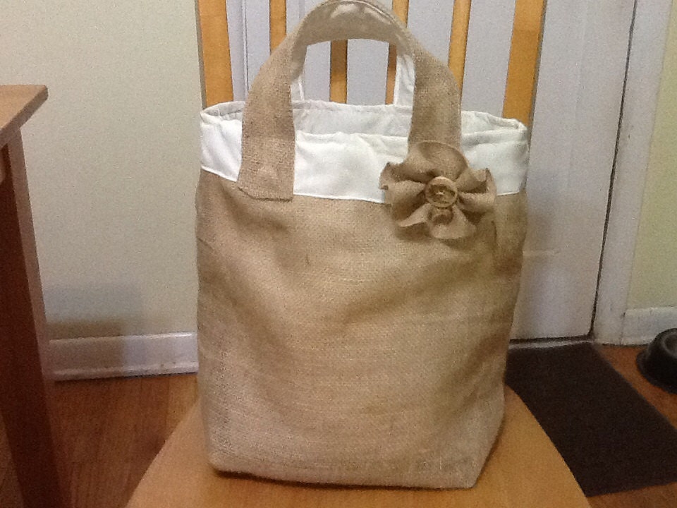 Burlap tote market bag by DelaneyLaneCrafts on Etsy