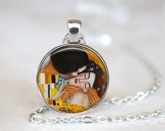 Gustav Klimt The Kiss Necklace, Gustav Klimt Jewelry