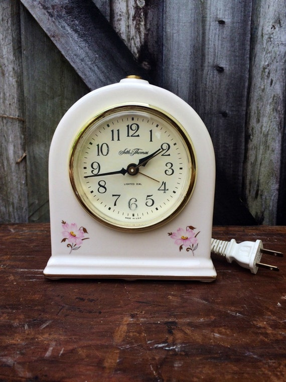 Vintage Seth Thomas Porcelain Electric Alarm Clock Ivory and