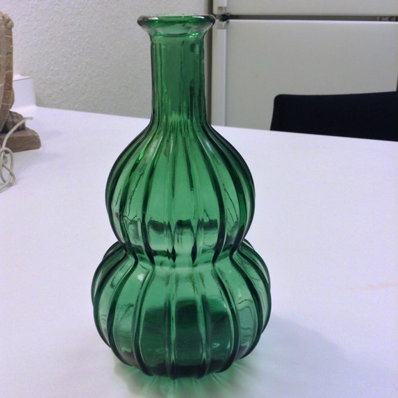 Antique Green Ribbed Hand Blown Glass Bottle 2920