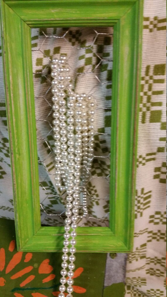 chicken wire jewelry holder