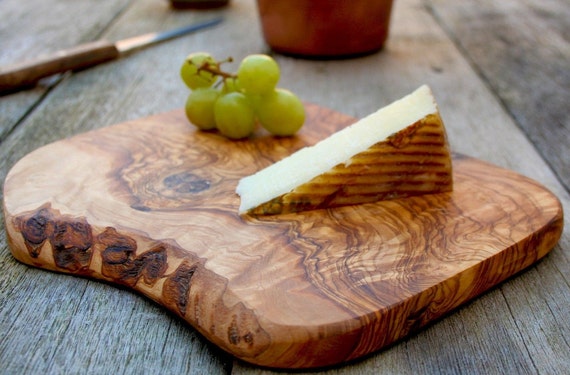 Rustic Olive Wood Wooden Cutting Cheese Board By Leinmakatraday 