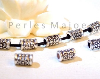 Lot de 30 perles en métal décorées forme tube - colonne style tibétain dimensions 5 x 7.5 mm
