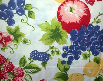 Vintage 1950s quilt fabric cotton with fruit motif.